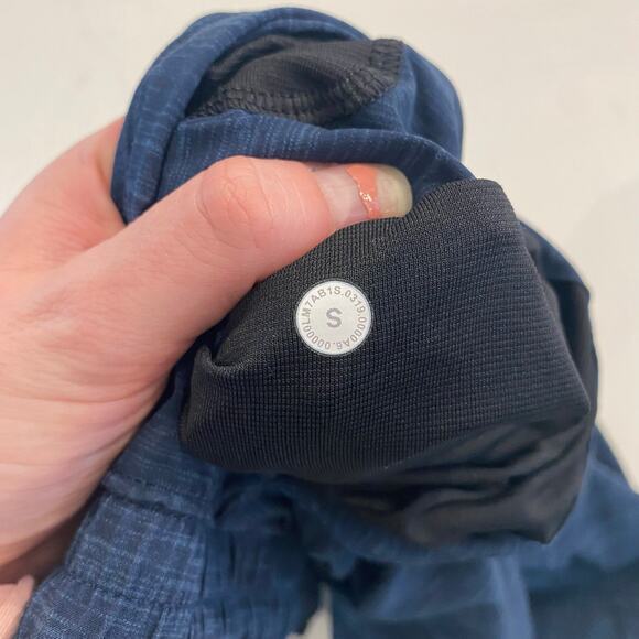 Lululemon Pace Breaker Shorts Navy Blue Linerless 9" Men's size Small - Picture 5 of 5
